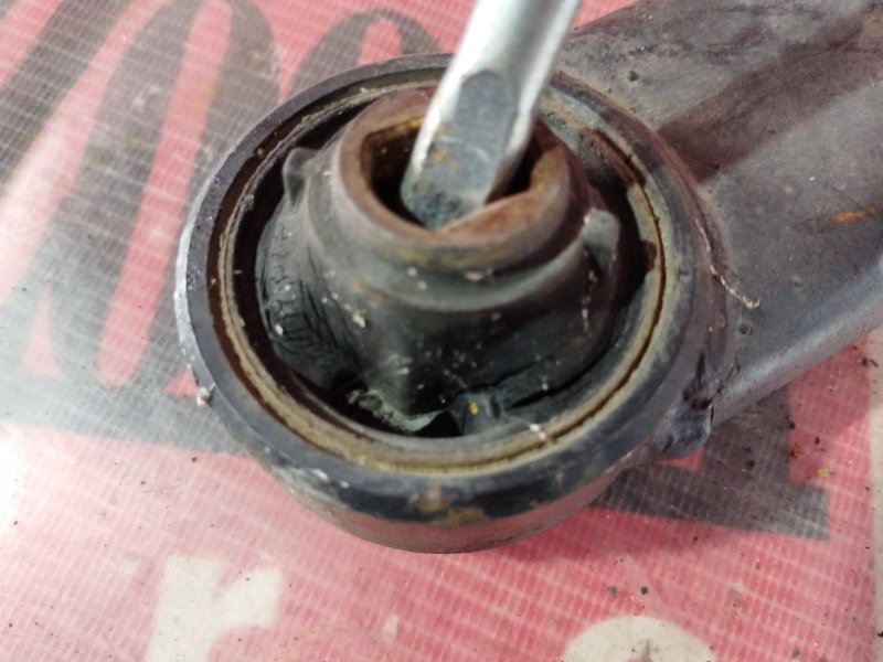 Рычаг подвески нижний, 1000 рублей, Солонцы