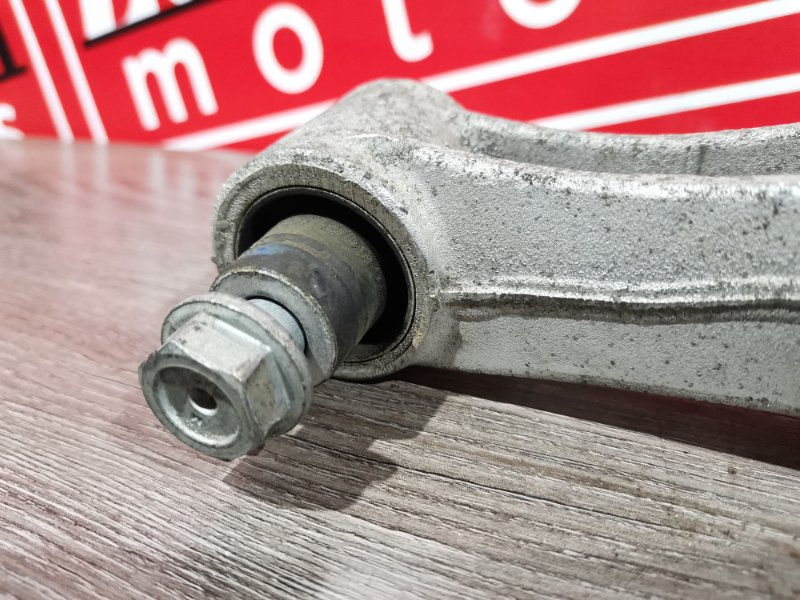 Рычаг подвески нижний, 500 рублей, Солонцы