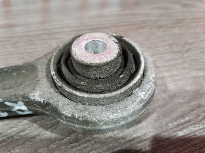 Рычаг подвески верхний, 4800 рублей, Солонцы