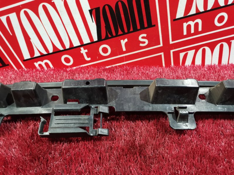 Кронштейн бампера, 500 рублей, Солонцы