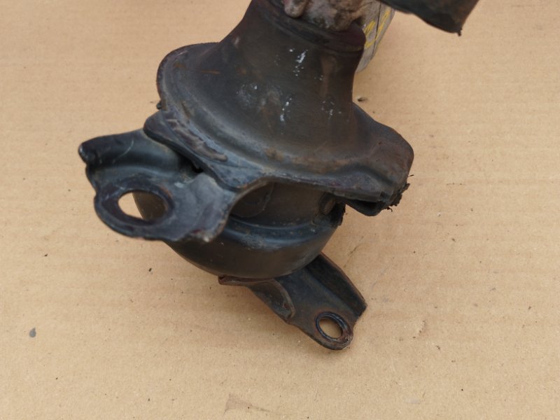 Подушка двигателя, 1500 рублей, Солонцы