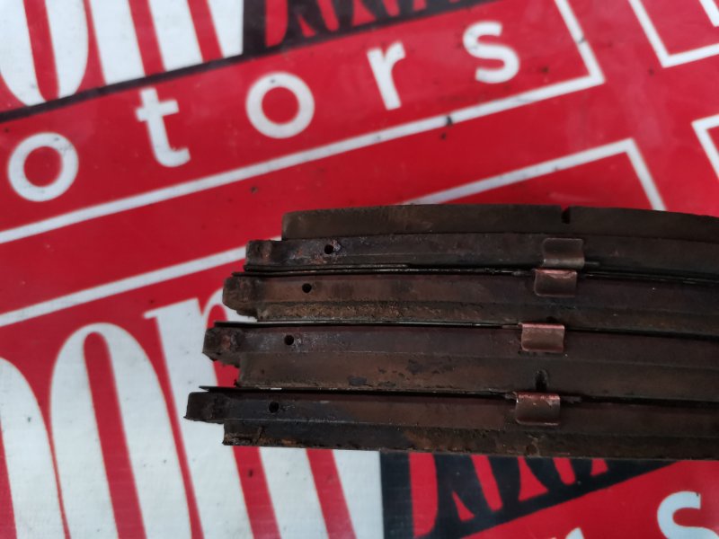 Колодки тормозные, 500 рублей, Солонцы