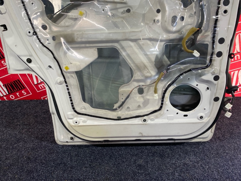 Дверь боковая, 7600 рублей, Красноярск