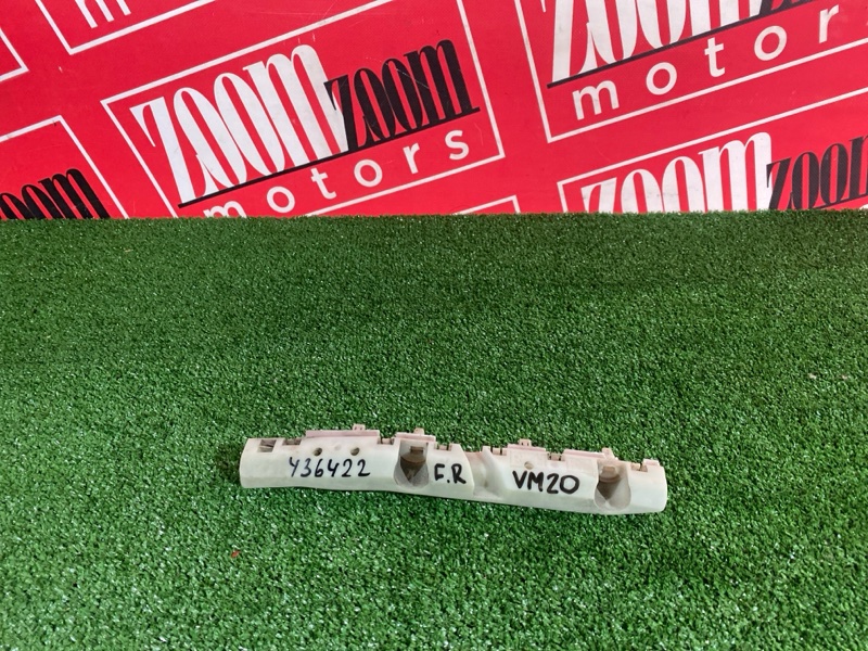 Кронштейн бампера, 1000 рублей, Солонцы