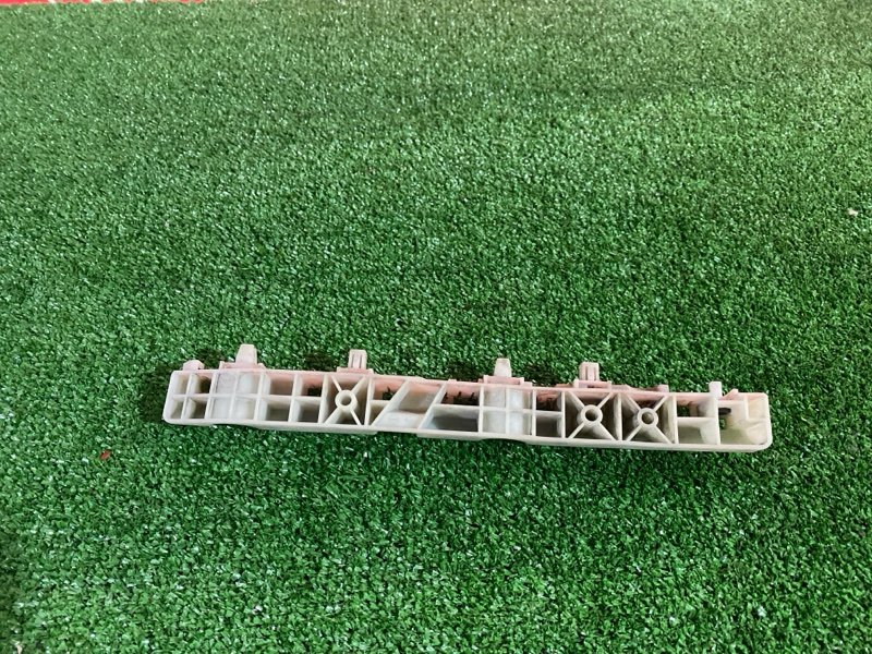 Кронштейн бампера, 1000 рублей, Солонцы