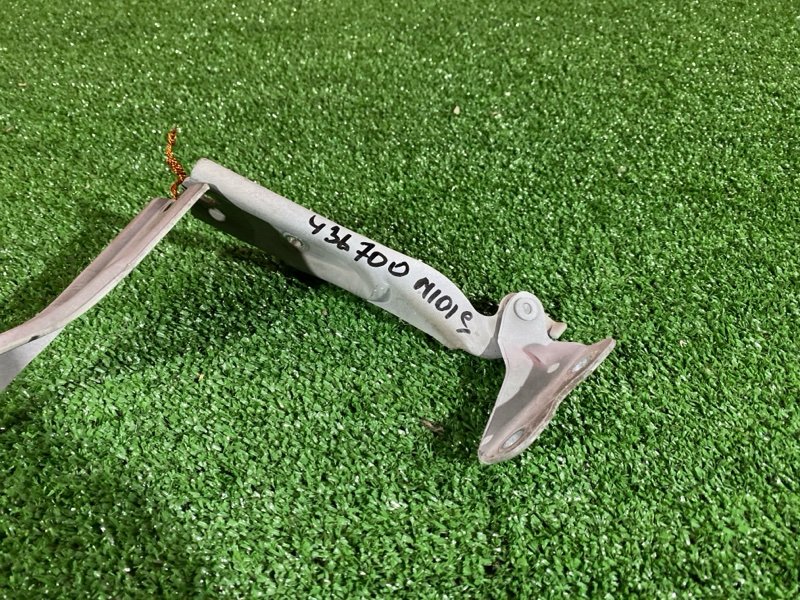 Петля (Шарнир капота), 900 рублей, Солонцы