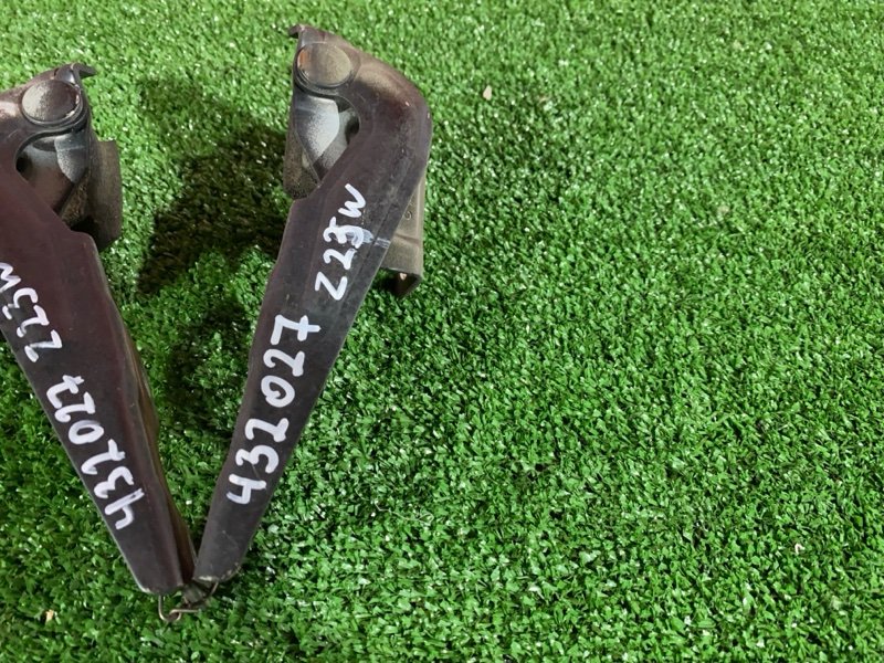 Петля (Шарнир капота), 400 рублей, Солонцы