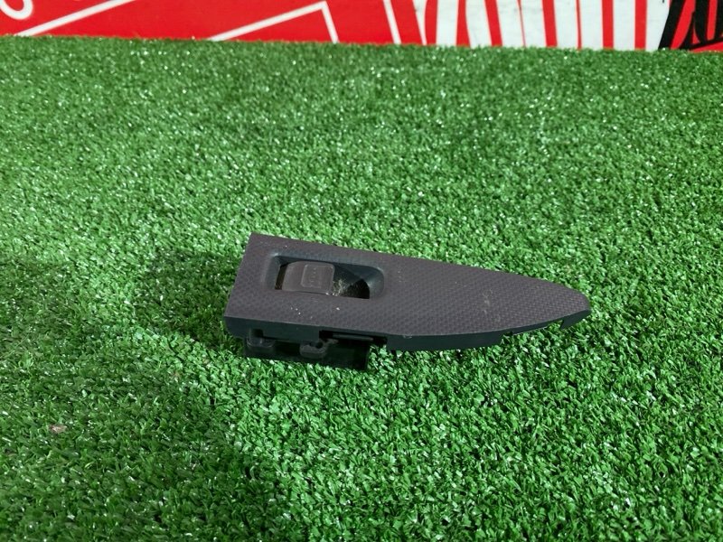 Кнопка управления стеклоподъёмником, 300 рублей, Солонцы