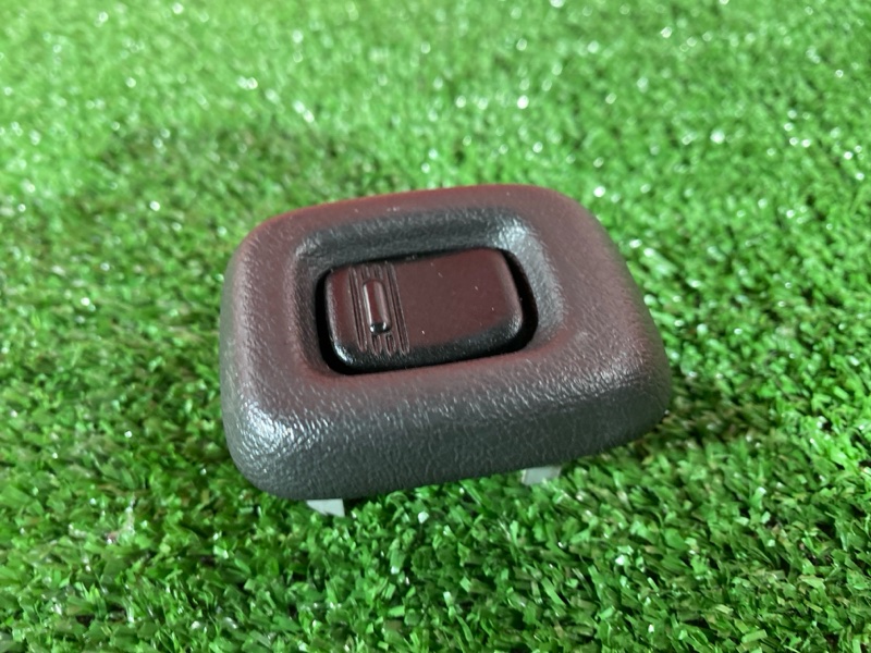 Кнопка управления стеклоподъёмником, 1000 рублей, Солонцы