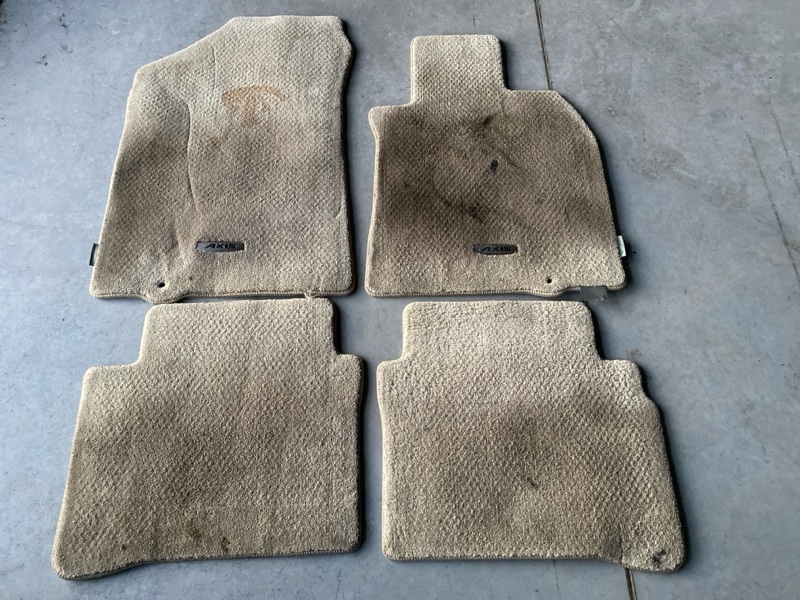 Коврик, 400 рублей, Солонцы