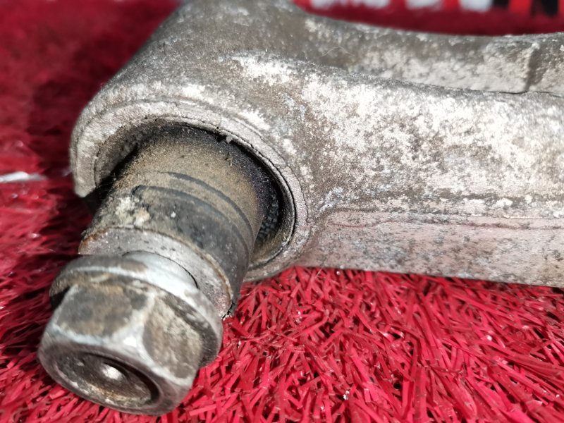 Рычаг подвески нижний, 500 рублей, Солонцы