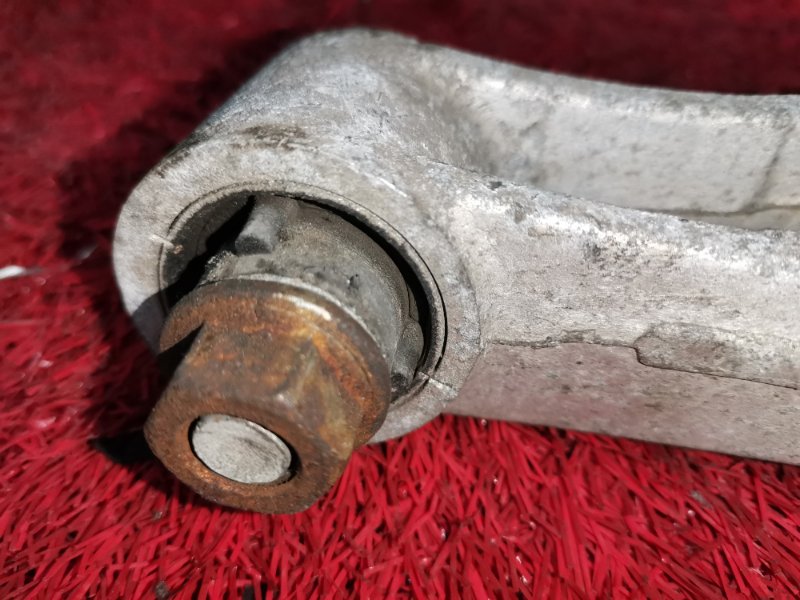 Рычаг подвески нижний, 500 рублей, Солонцы