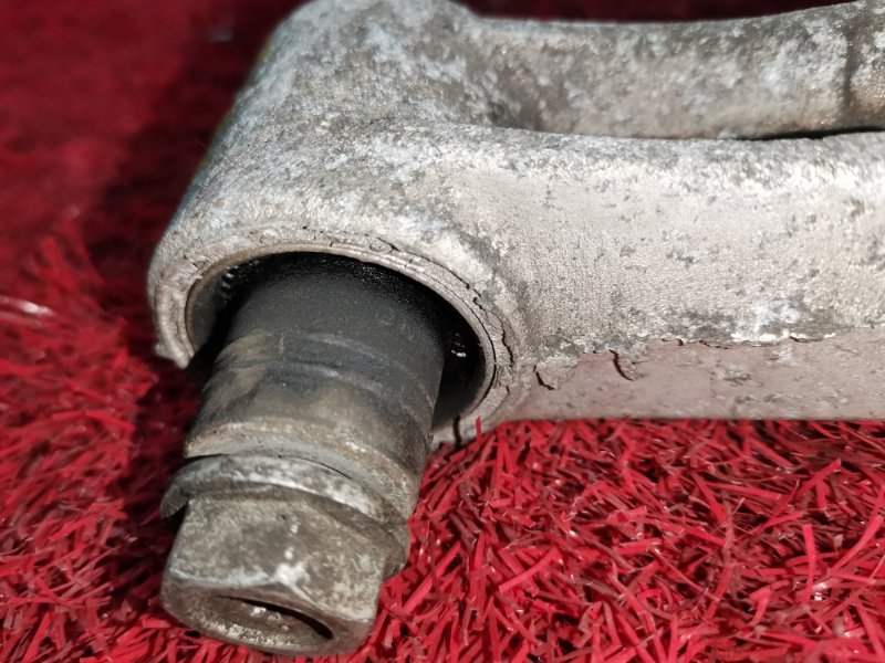 Рычаг подвески нижний, 500 рублей, Солонцы