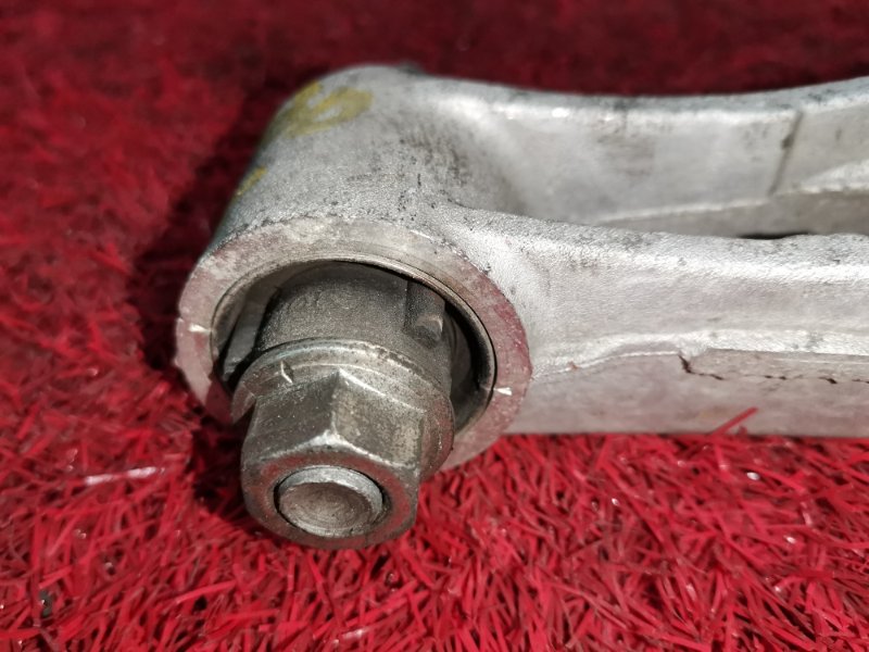 Рычаг подвески нижний, 500 рублей, Солонцы