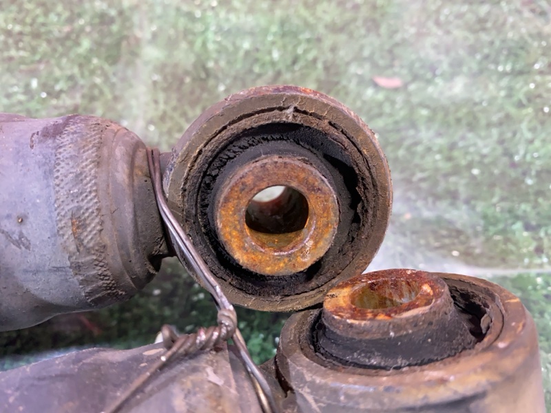 Стойка подвески, 1500 рублей, Солонцы