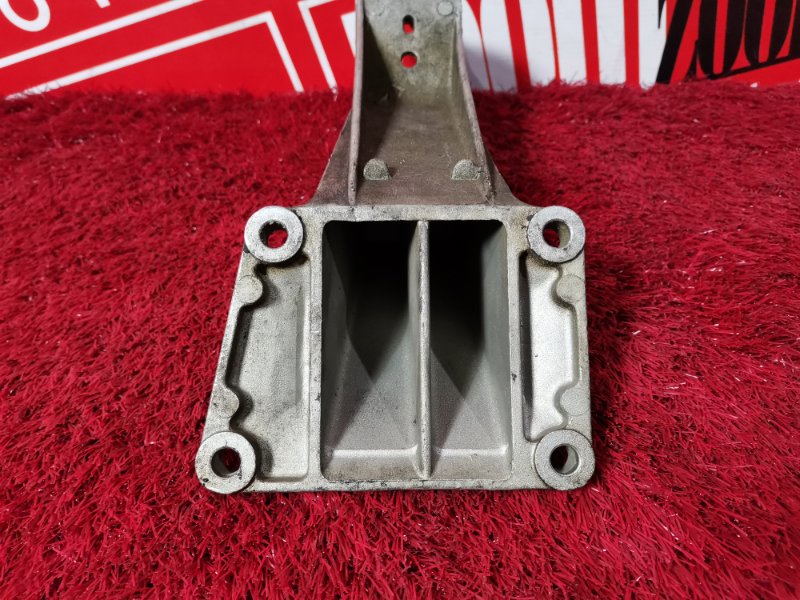 Кронштейн опоры двигателя, 800 рублей, Солонцы