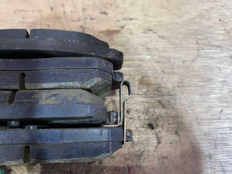 Колодки тормозные, 1000 рублей, Солонцы