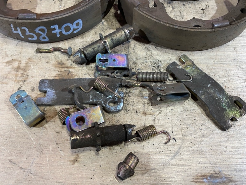 Колодки тормозные, 1200 рублей, Солонцы