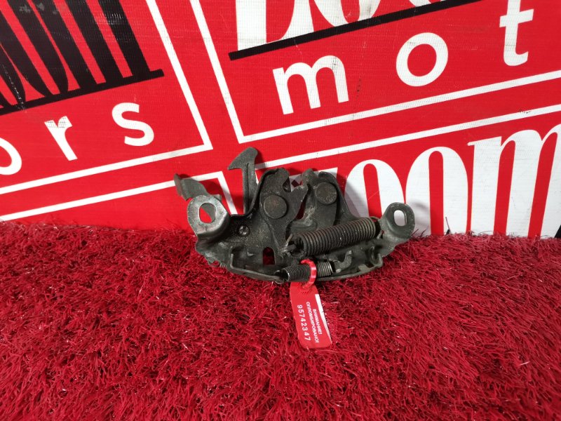 Замок капота, 500 рублей, Красноярск