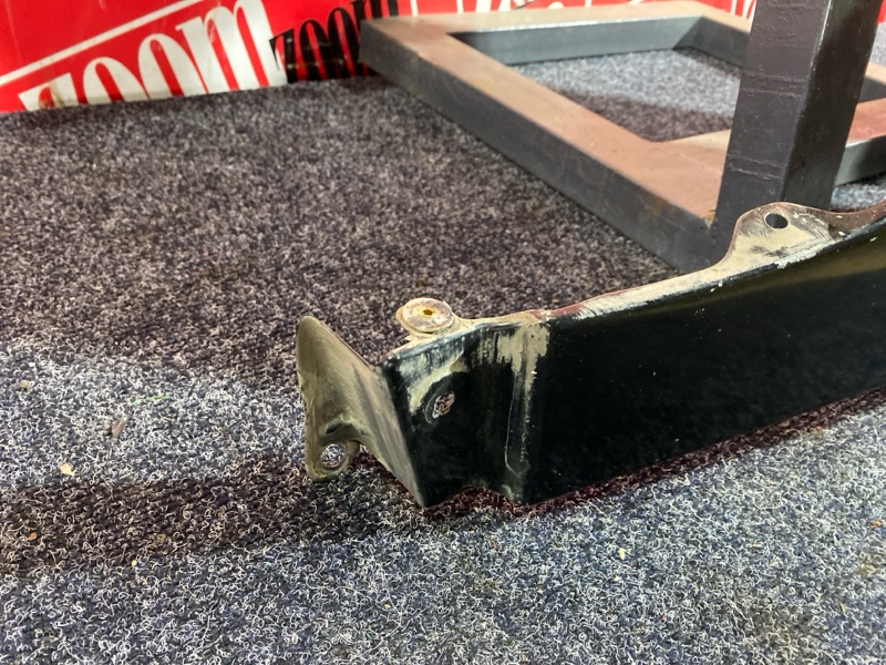 Крыло, 6200 рублей, Солонцы