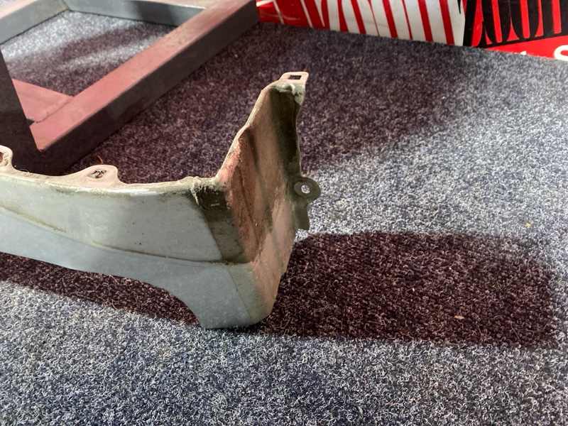 Крыло, 6200 рублей, Солонцы