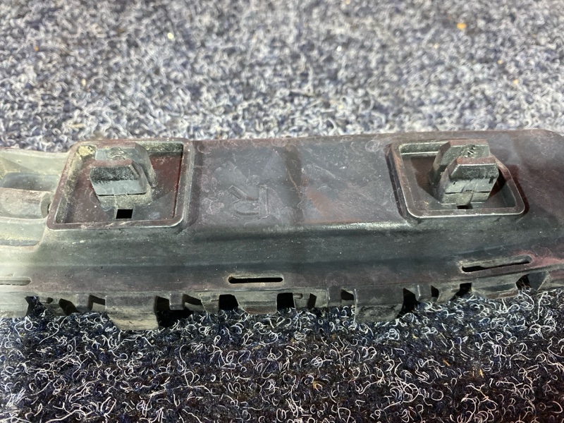 Кронштейн бампера, 900 рублей, Солонцы