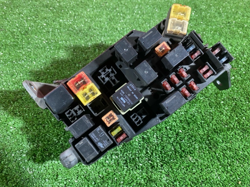 Блок реле и предохранителей, 700 рублей, Солонцы