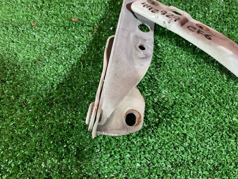 Петля (Шарнир капота), 400 рублей, Солонцы