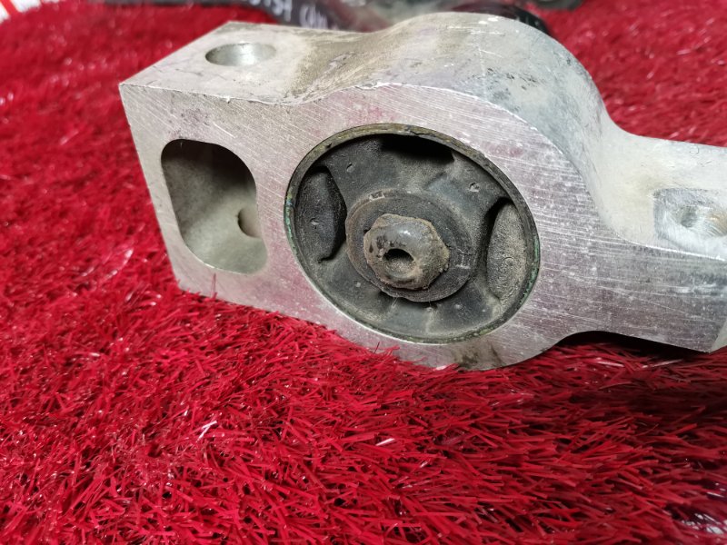 Рычаг подвески нижний, 2000 рублей, Солонцы