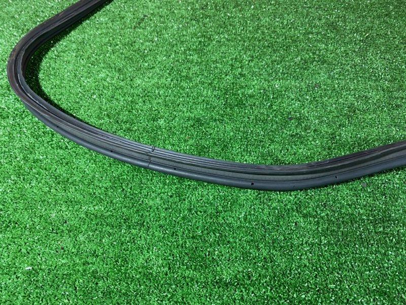 Уплотнитель крышки багажника, 1500 рублей, Солонцы