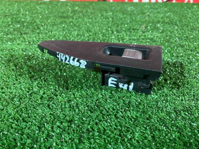 Кнопка управления стеклоподъёмником, 300 рублей, Солонцы