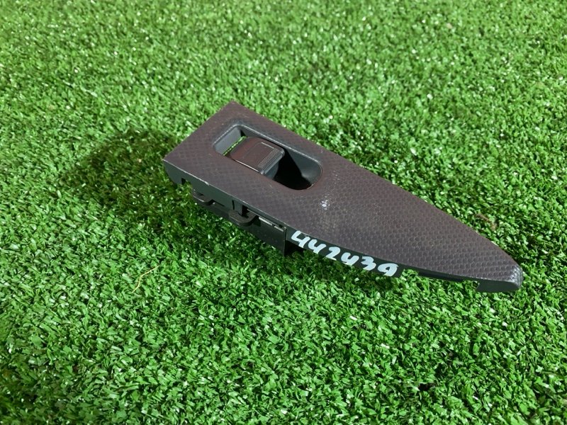 Кнопка управления стеклоподъёмником, 300 рублей, Солонцы