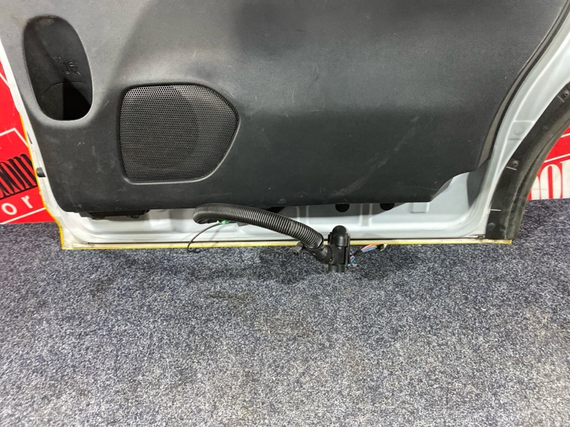 Дверь боковая, 28500 рублей, Солонцы