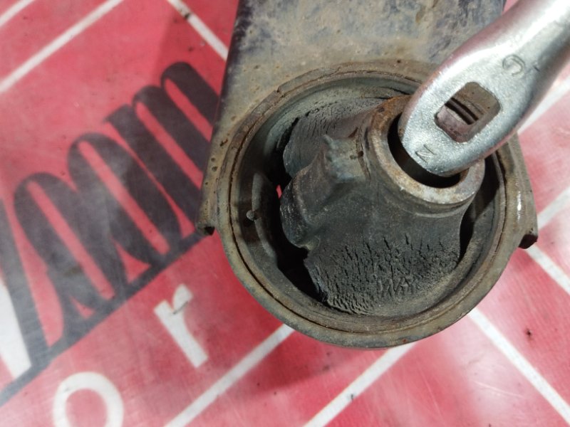 Рычаг подвески нижний, 2000 рублей, Солонцы