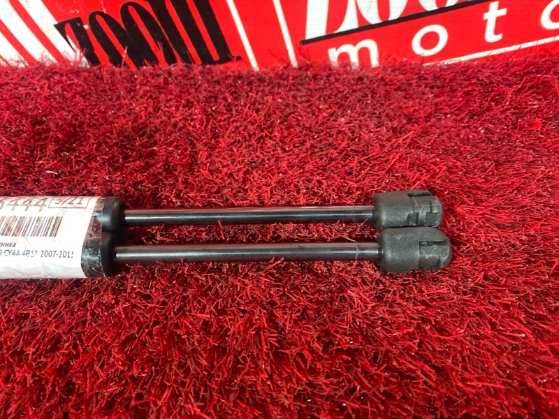 Амортизатор багажника, 1000 рублей, Солонцы