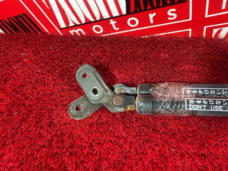 Амортизатор багажника, 1800 рублей, Солонцы