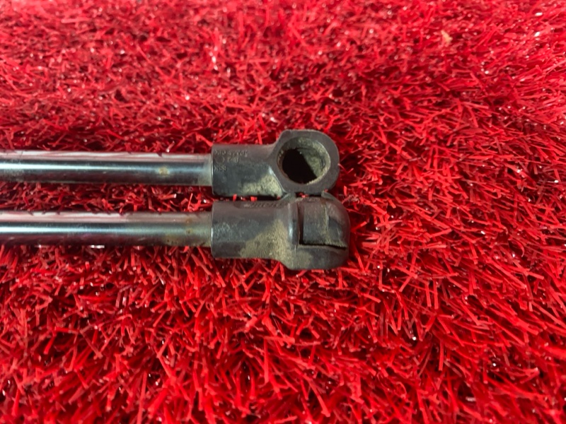 Амортизатор багажника, 2400 рублей, Солонцы