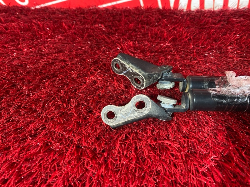 Амортизатор багажника, 1500 рублей, Солонцы