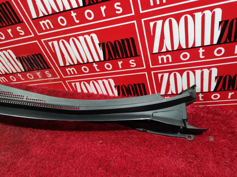 Решетка под лобовое стекло, 1000 рублей, Красноярск