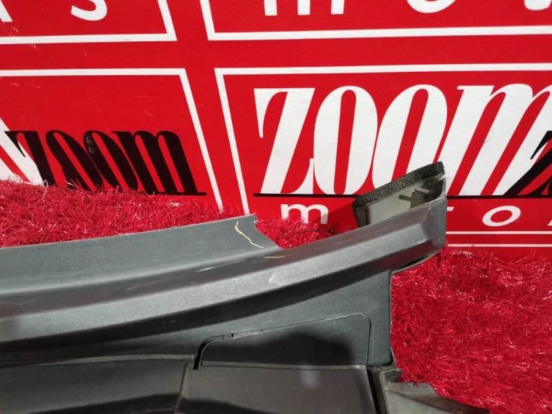 Решетка под лобовое стекло, 1000 рублей, Красноярск