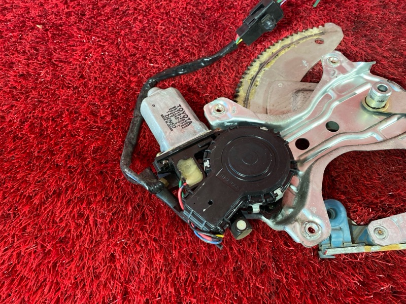 Стеклоподъемник, 1500 рублей, Солонцы