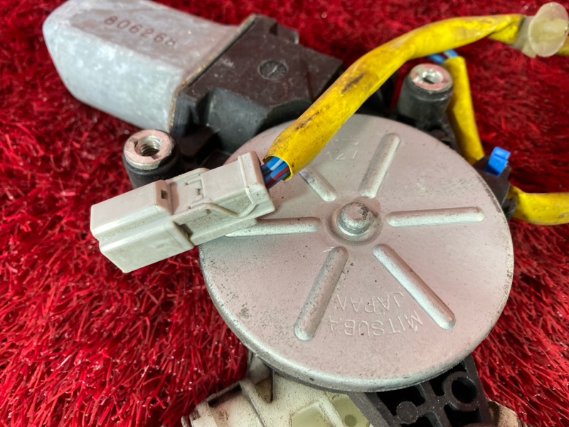 Стеклоподъемник, 1400 рублей, Солонцы