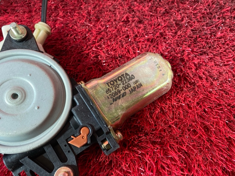 Стеклоподъемник, 1000 рублей, Солонцы