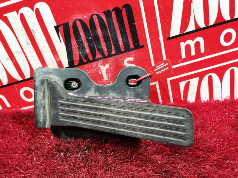 Педаль газа, 1900 рублей, Красноярск