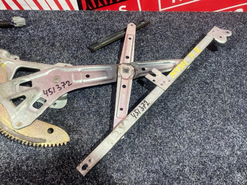 Стеклоподъемник, 4800 рублей, Солонцы