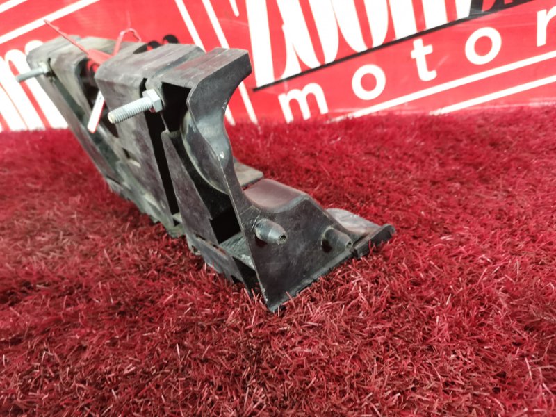 Кронштейн впускного коллектора, 300 рублей, Солонцы