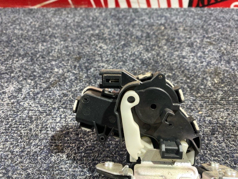 Замок багажника, 1900 рублей, Солонцы