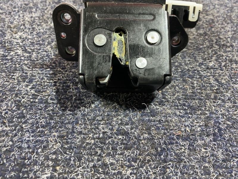 Замок багажника, 1900 рублей, Солонцы