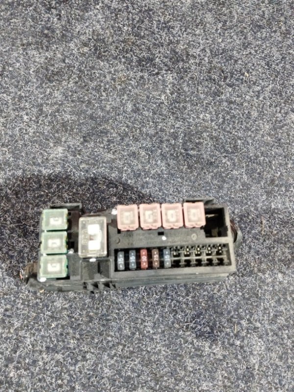 Блок реле и предохранителей, 500 рублей, Солонцы