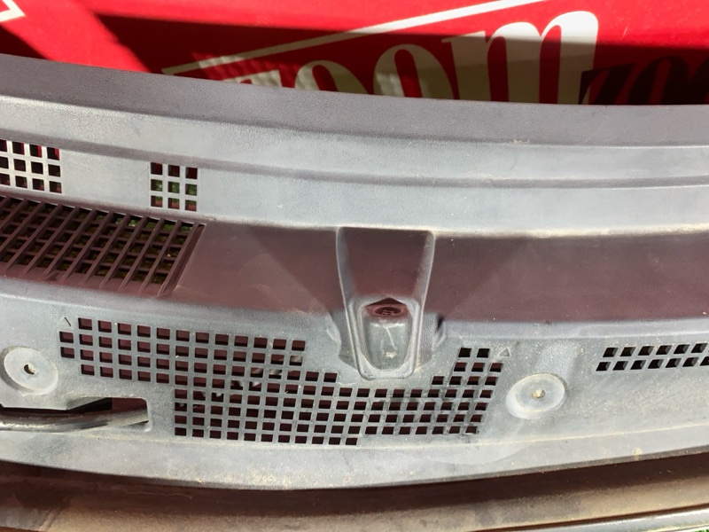 Решетка под лобовое стекло, 3800 рублей, Солонцы